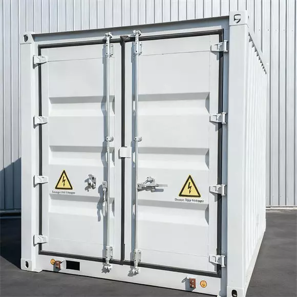 Przenośne i mobilne magazyny energii – zasilanie off-grid dla systemów mieszanych – SILCOAT HYBRID